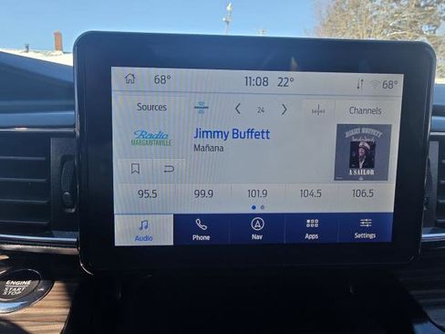 Used 2022 Ford Explorer Limited w/ Equipment Group 301A image 20