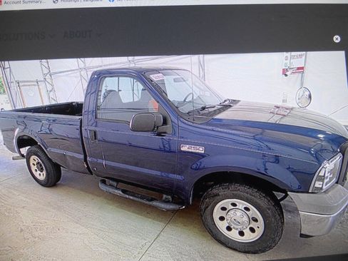 Used 2005 Ford F250 XLT RWD image 4