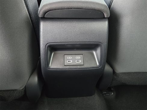 Used 2023 Toyota Corolla LE image 16