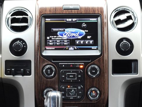 Used 2013 Ford F150 Lariat w/ Lariat Chrome Pkg AWD/4WD image 15