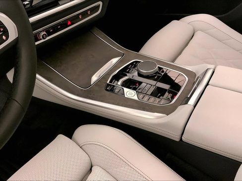 Certified 2026 BMW X5 xDrive40i AWD/4WD image 22