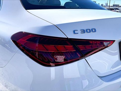 Used 2024 Mercedes-Benz C 300 Sedan image 27