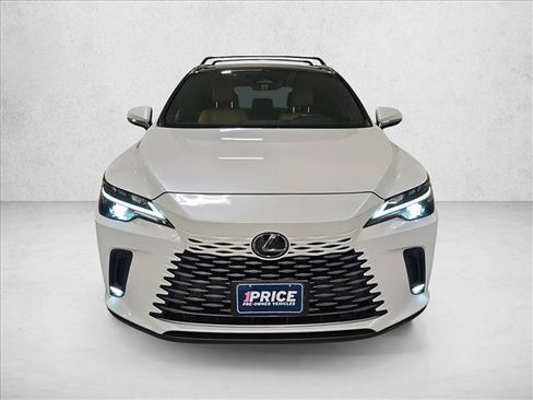 Used 2023 Lexus RX 350 w/ Accessory Package (2T) AWD/4WD image 2