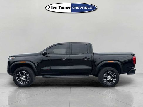 Used 2024 GMC Canyon AT4 w/ Technology Package image 6
