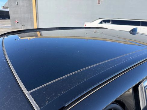 Used 2019 Jaguar F-PACE Premium image 8