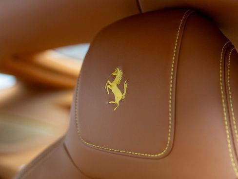 Used 2016 Ferrari F12 Berlinetta RWD image 19
