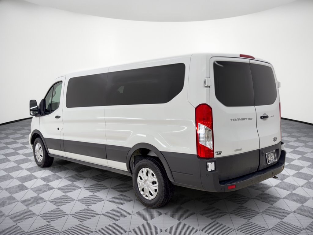 Used 2025 Ford Transit 350 XLT RWD image 3