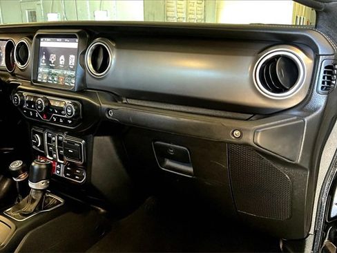 Used 2020 Jeep Gladiator Rubicon image 21