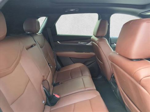Used 2023 Cadillac XT5 Premium Luxury w/ Technology Package FWD image 22
