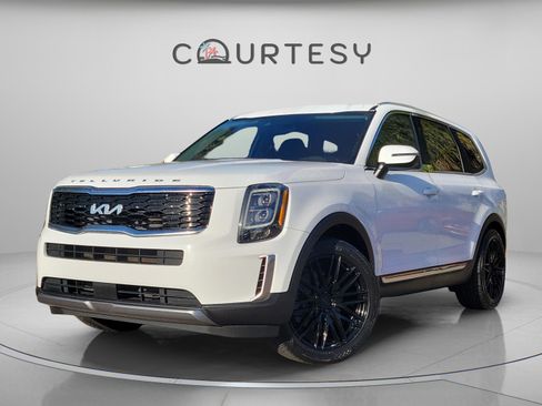 Used 2022 Kia Telluride EX w/ EX Premium Package image 1