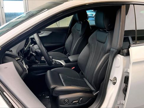 Certified 2025 Audi A5 2.0T Premium Plus w/ Convenience Plus Package image 7