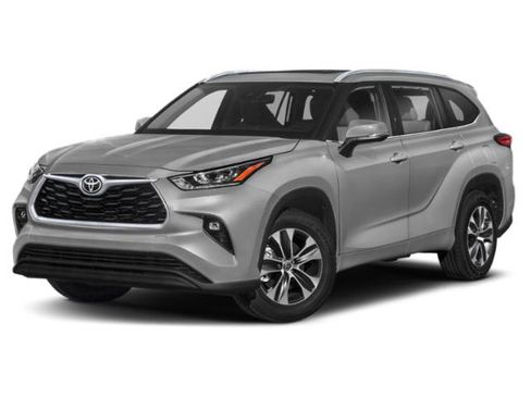 Certified 2021 Toyota Highlander XLE AWD/4WD image 1