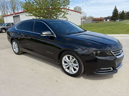 Used 2018 Chevrolet Impala LT FWD image 3
