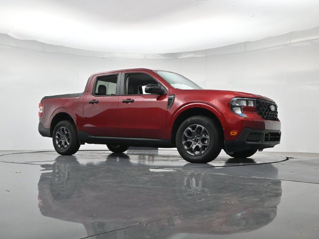 Certified 2025 Ford Maverick XLT w/ Equipment Group 301A AWD/4WD image 36
