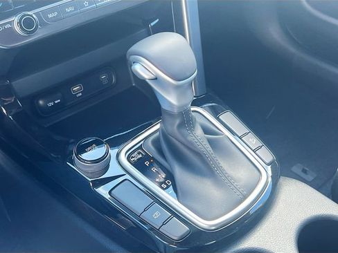 New 2026 Kia Seltos S FWD image 17