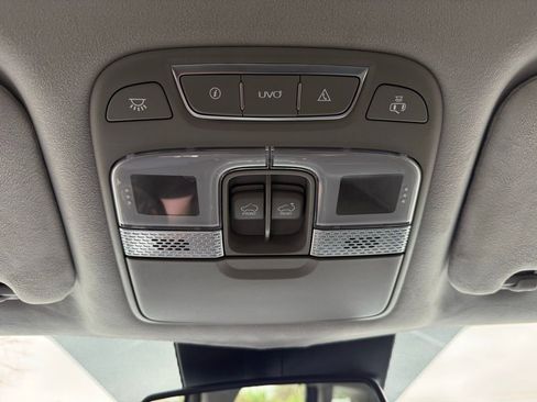 Certified 2022 Kia Telluride SX w/ SX Prestige Package image 32