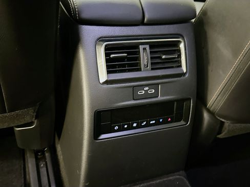 Used 2024 MAZDA CX-90 3.3 Turbo w/ Preferred Plus image 29