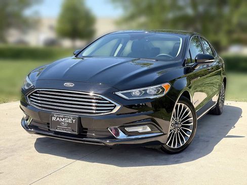 Used 2018 Ford Fusion Titanium FWD image 1