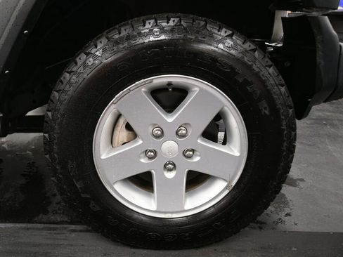 Used 2022 Jeep Wrangler Sport AWD/4WD image 24