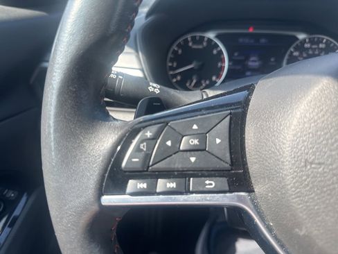 Used 2025 Nissan Altima 2.5 SR FWD image 19