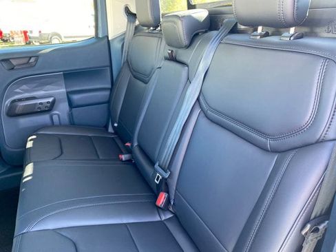 New 2025 Ford Maverick Lariat w/ Black Appearance Package AWD/4WD image 16
