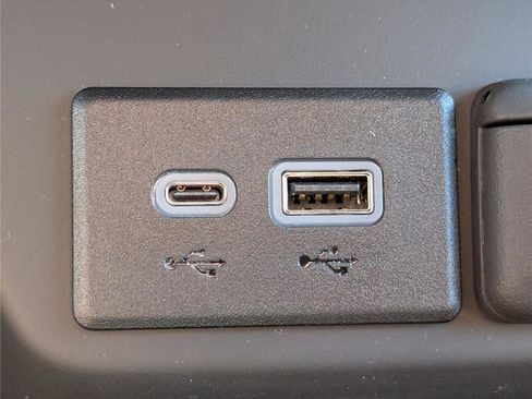 New 2026 Chevrolet Silverado 2500 Custom w/ Custom Value Package image 20