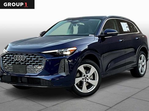 New 2025 Audi Q5 Premium Plus image 1