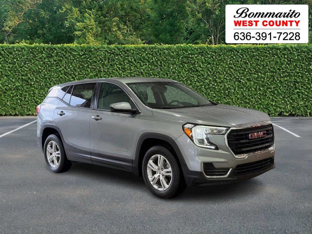 Used 2024 GMC Terrain SLE AWD/4WD image 1
