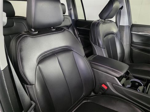 Certified 2023 Jeep Grand Cherokee Limited w/ Luxury Tech Group II image 35