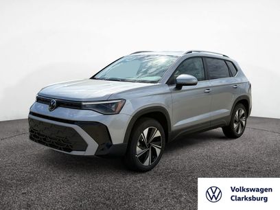 New 2025 Volkswagen Taos SE