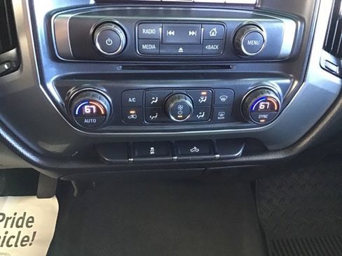 Used 2018 Chevrolet Silverado 1500 LT w/ All Star Edition image 28