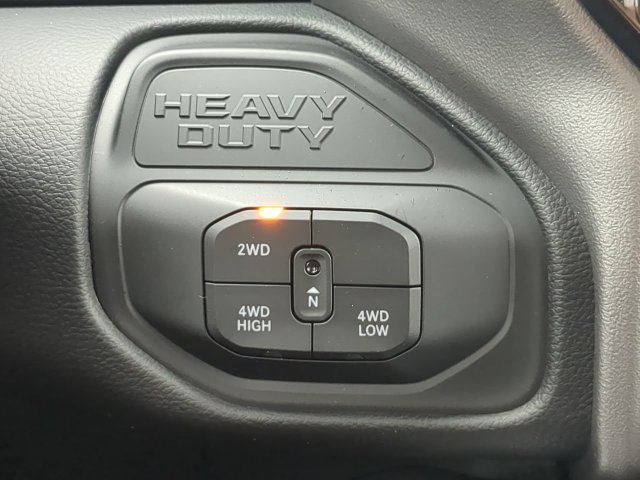 New 2027 RAM 3500 Big Horn AWD/4WD image 26