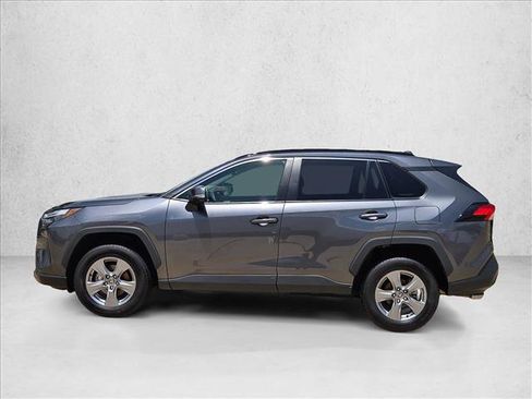 Used 2025 Toyota RAV4 XLE FWD image 9