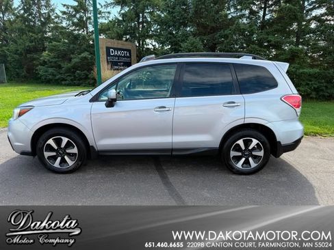 Used 2018 Subaru Forester 2.5i Premium w/ All-Weather Package AWD/4WD image 1