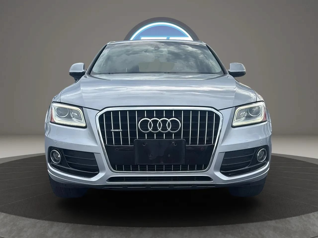 Used 2016 Audi Q5 2.0T Premium Plus w/ Technology Package AWD/4WD image 12
