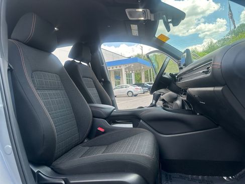 Certified 2025 Honda HR-V Sport image 26