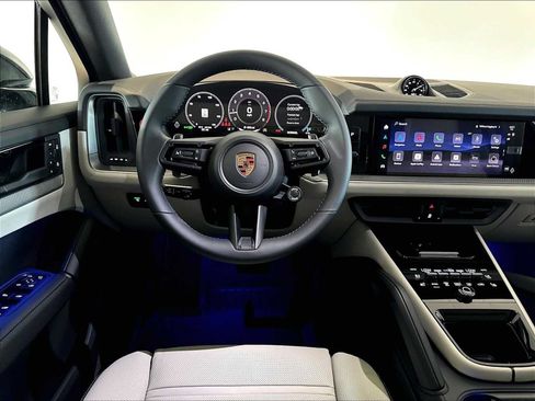 New 2026 Porsche Cayenne Coupe AWD/4WD image 13
