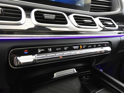 Used 2020 Mercedes-Benz GLS 450 4MATIC image 24