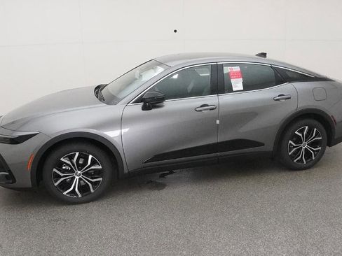 New 2026 Toyota Crown XLE image 2