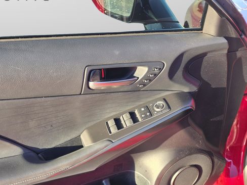 Certified 2023 Lexus IS 350 F Sport image 29