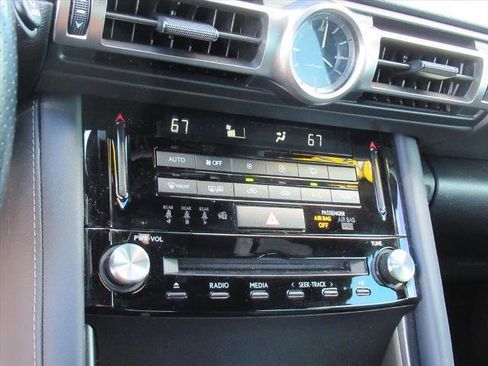 Used 2022 Lexus IS 350 F Sport image 27