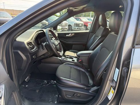 Certified 2024 Ford Escape ST-Line w/ Tech Pack #1 FWD image 12