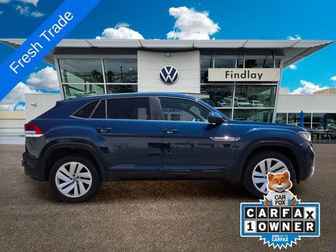 Certified 2023 Volkswagen Atlas Cross Sport SE w/ Panoramic Sunroof Package FWD image 7