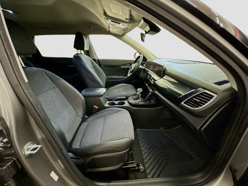 Used 2024 Kia Seltos S image 32