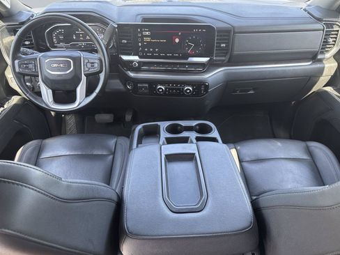 Used 2025 GMC Sierra 1500 SLT RWD image 11