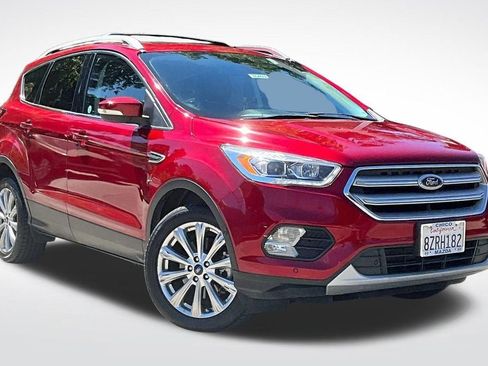 Used 2018 Ford Escape Titanium AWD/4WD image 12