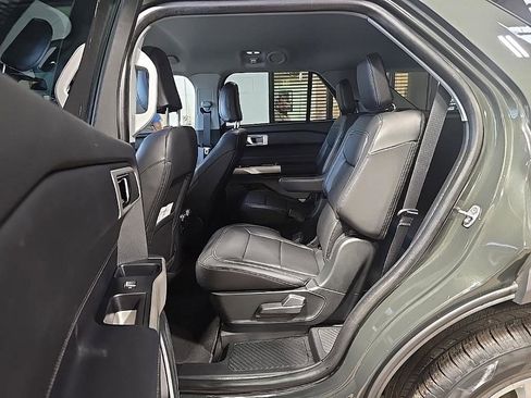 Used 2022 Ford Explorer XLT w/ Equipment Group 202A image 24
