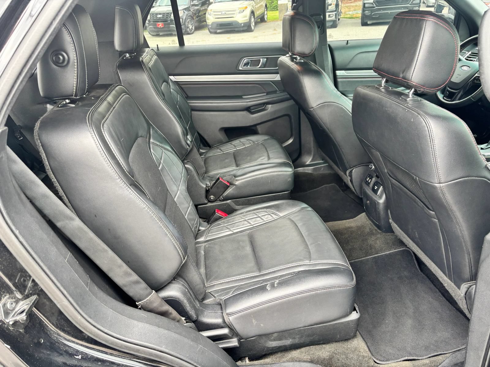 Used 2016 Ford Explorer Sport w/ Equipment Group 401A AWD/4WD image 17