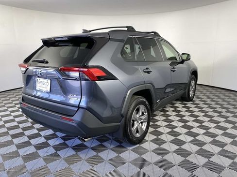 Used 2024 Toyota RAV4 XLE w/ Convenience Package AWD/4WD image 9