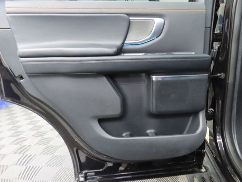 Used 2025 Ford Expedition Tremor AWD/4WD image 57